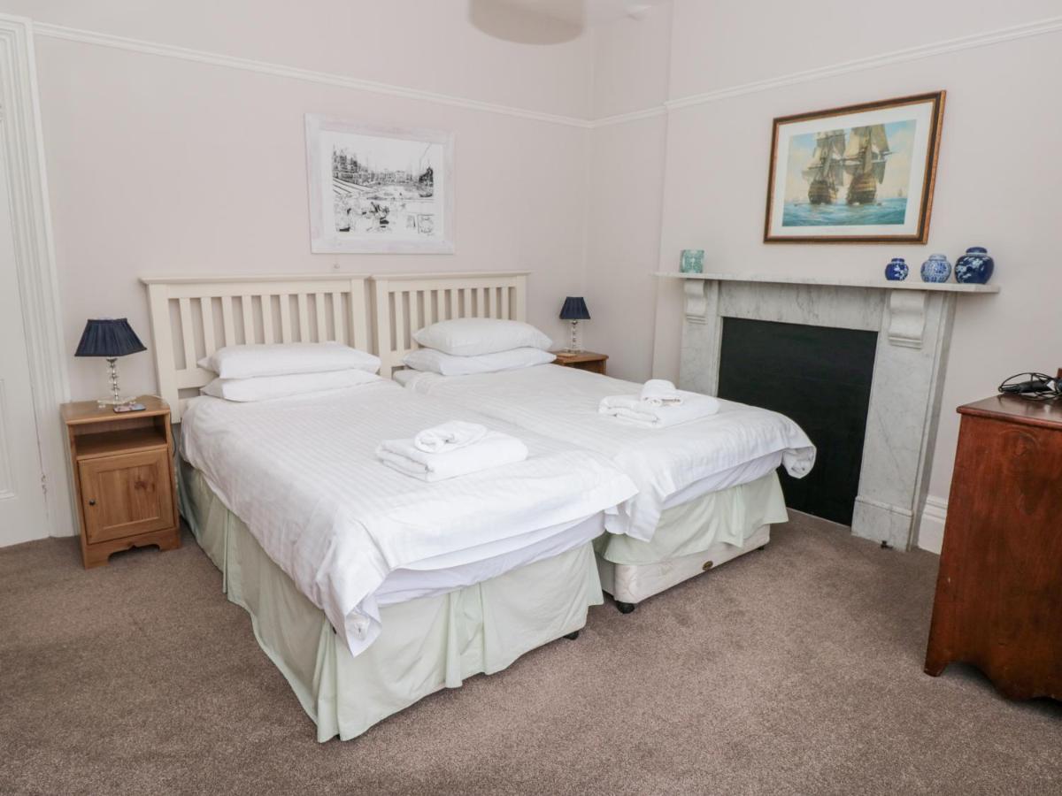 ダートマス2 York Houseアパートメント エクステリア 写真